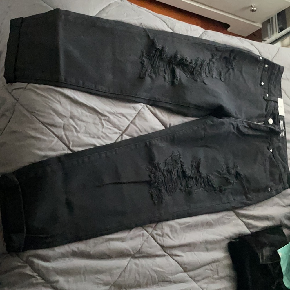 Black jeans - Picture 2 of 3